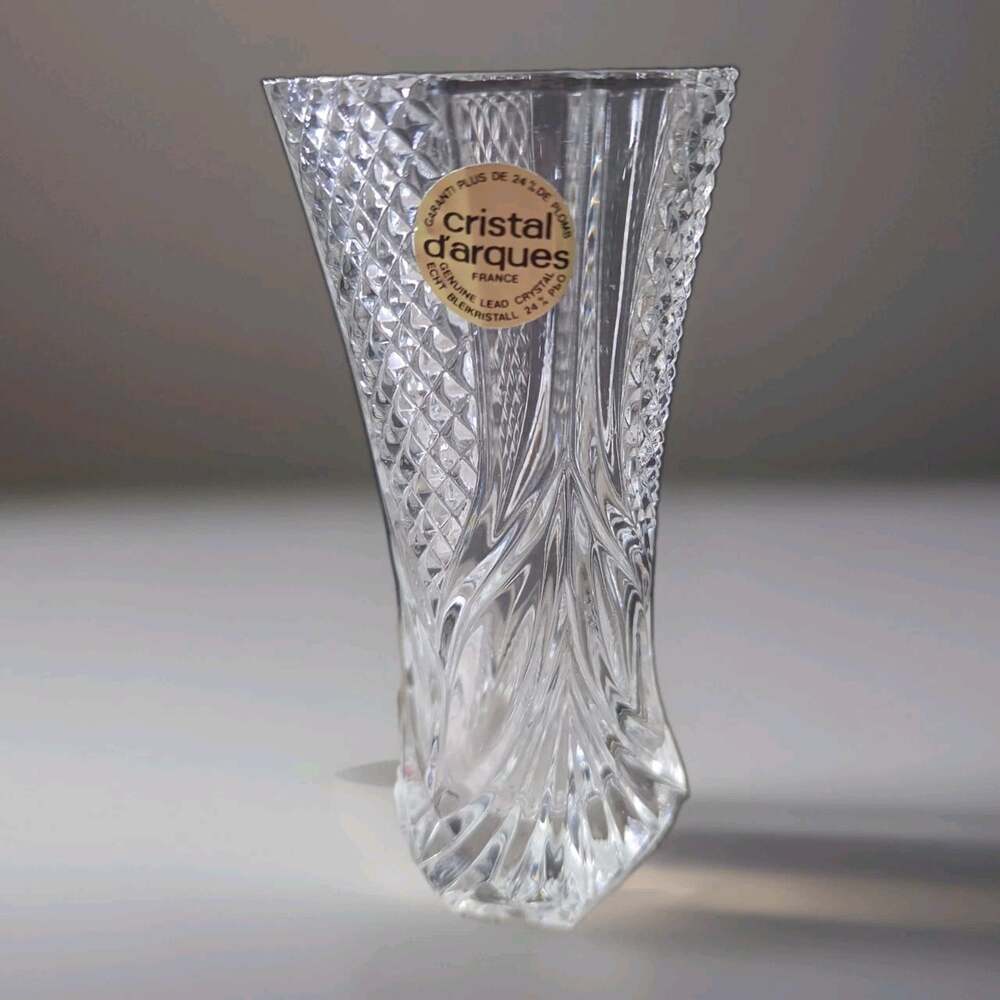 Cristal D'arques French Lead Crystal Bud Vase With Diamond Cut And Waffle